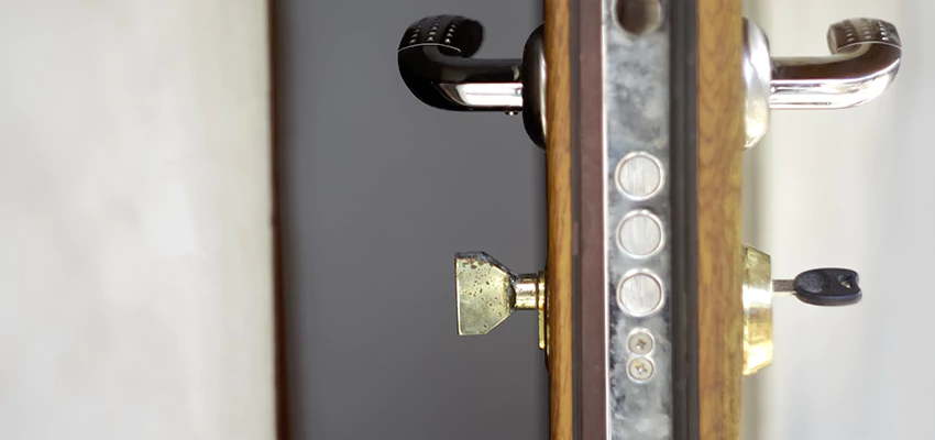 Holiday Emergency Locksmith in Teaneck, New Jersey